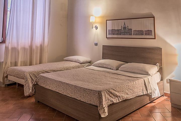 Room 15 of 20