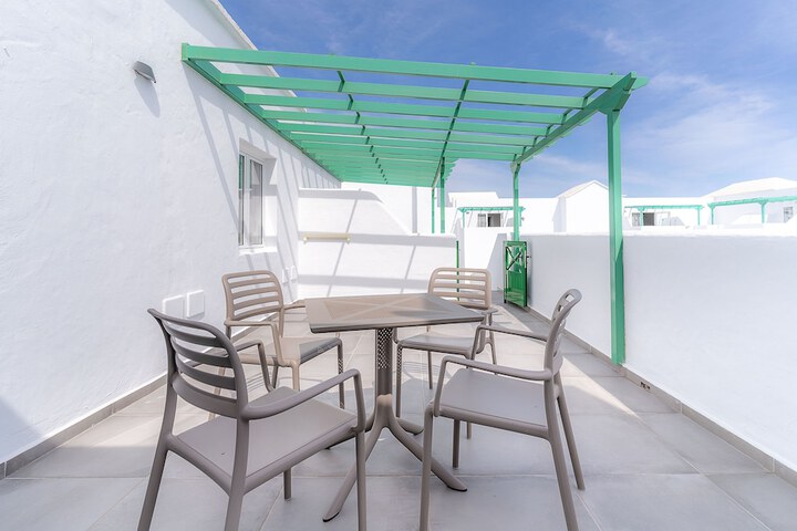 Terrace/Patio 30 of 31