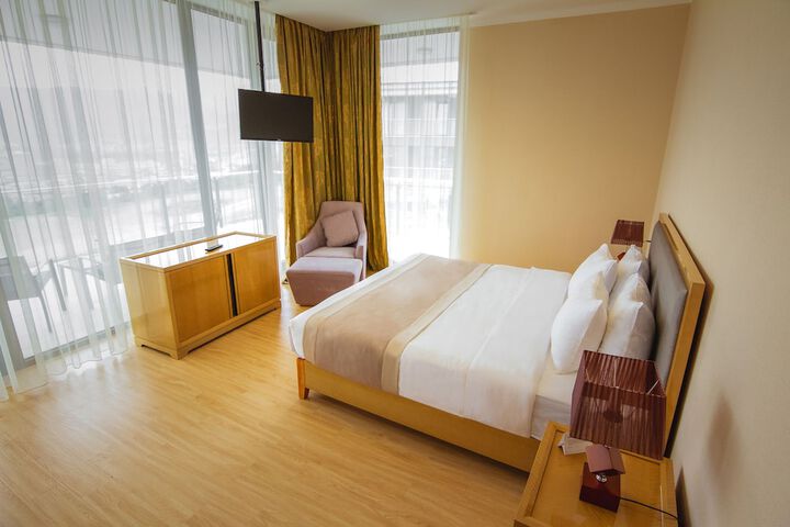 Room 21 of 75
