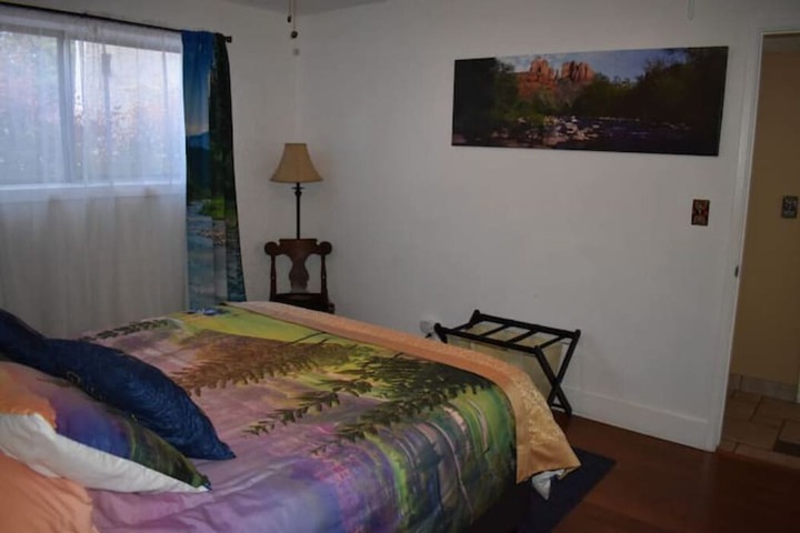 Room 34 of 34
