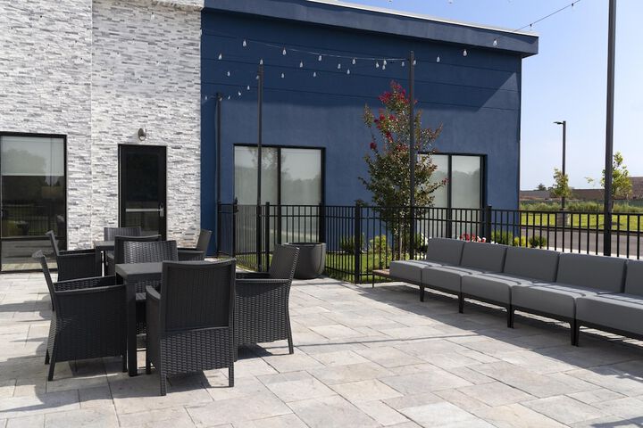 Terrace/Patio 34 of 37