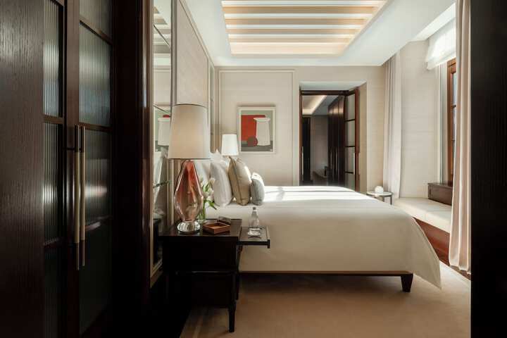 Room 21 of 99