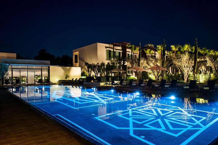 Pool 33 of 56