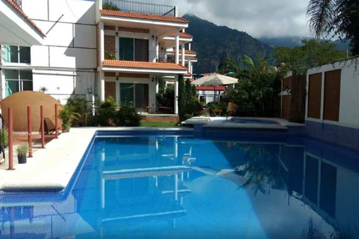 Pool 48 of 65
