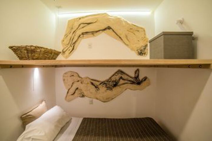 Room 12 of 23