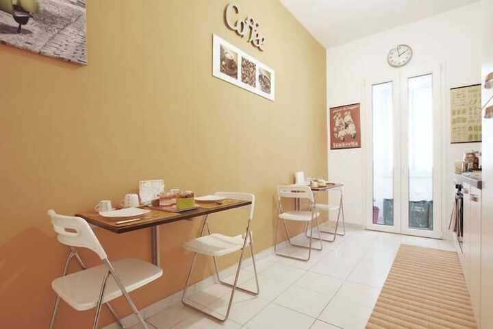Room 15 of 26