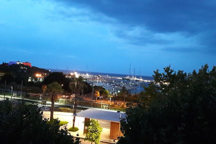 Hotel View 86 of 92