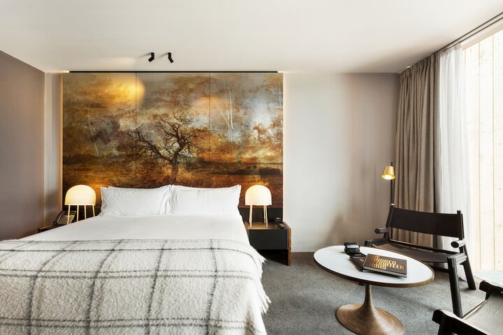 Room 10 of 55