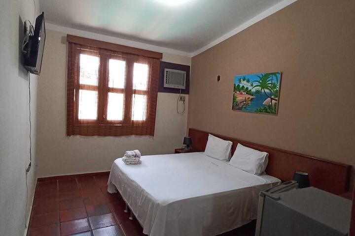 Room 5 of 52