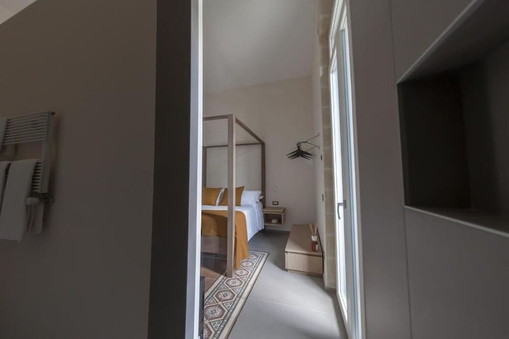 Room 14 of 46