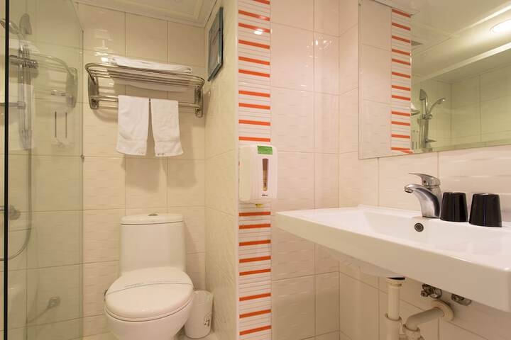 Clean Restrooms