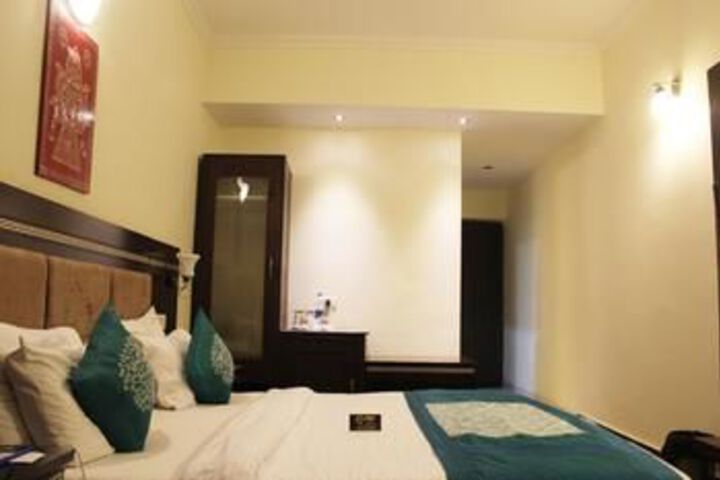 Room 19 of 21