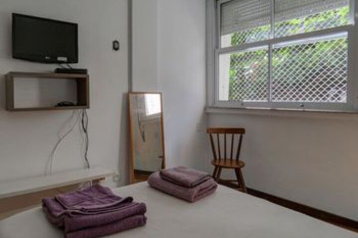 Room 13 of 29