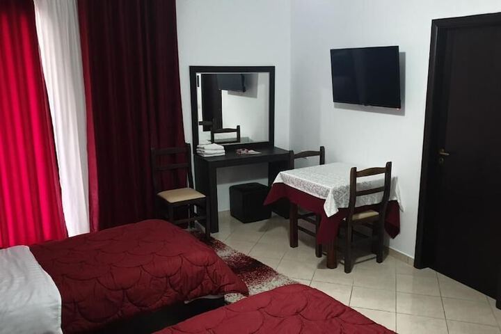 Room 56 of 104