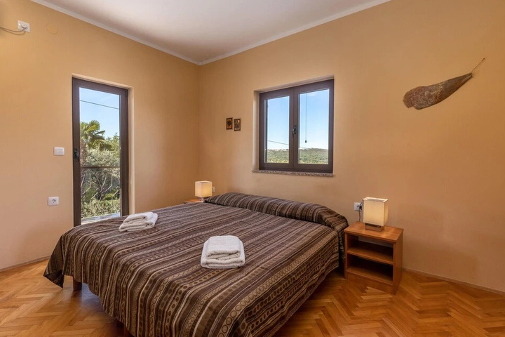 Nice Home in Soline With Wifi and 4 Bedrooms