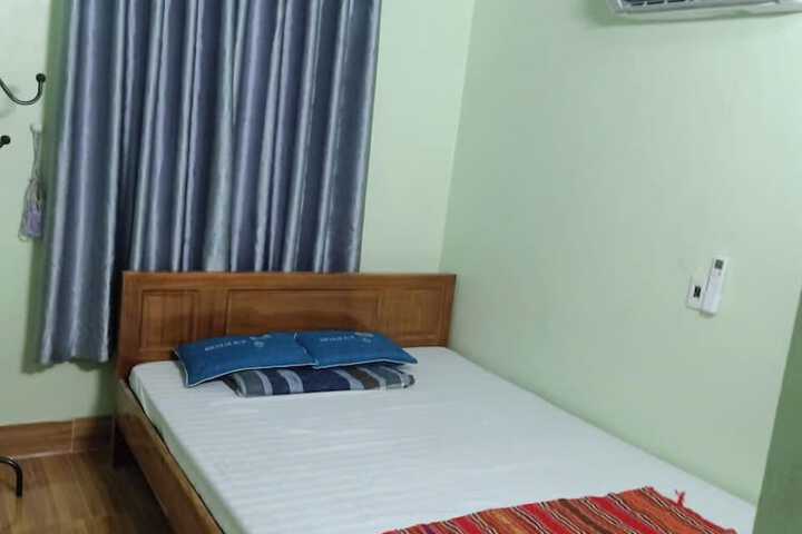 Room 3 of 18
