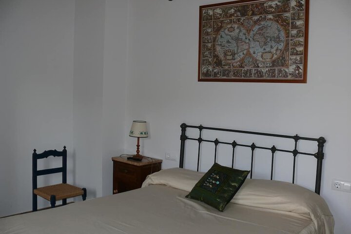 Room 3 of 20