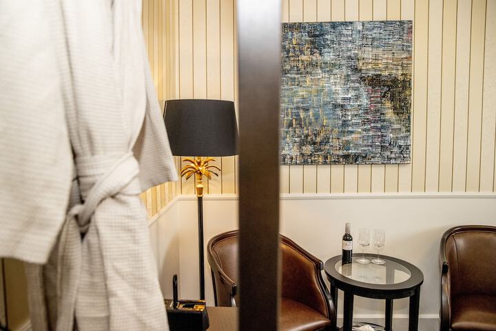Room 21 of 60