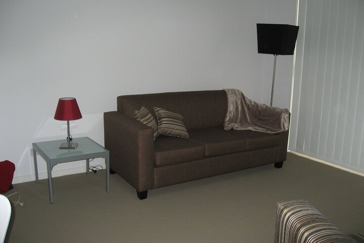 Room 12 of 24