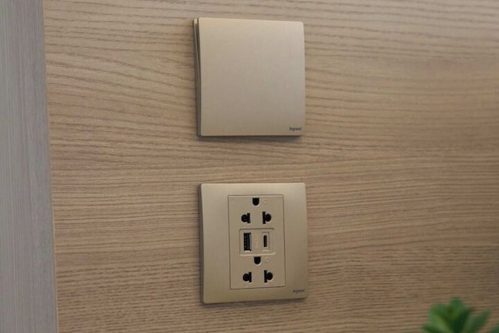 Room 89 of 212