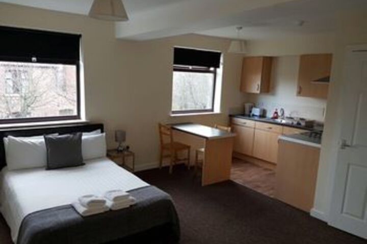 Room 25 of 47