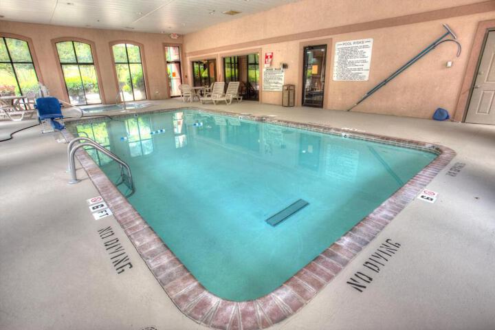 Pool 21 of 69