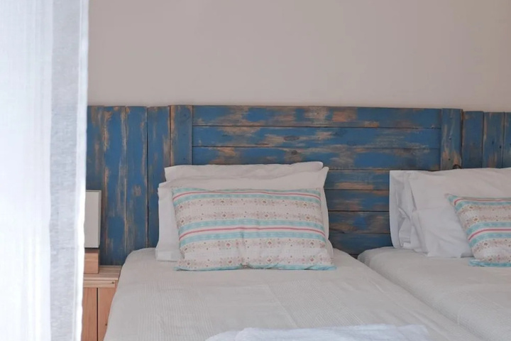 Room 2 of 22