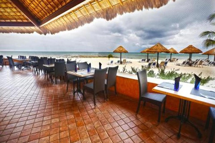 Dining Photos