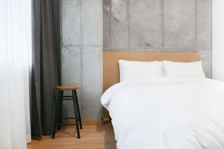 Room 14 of 48