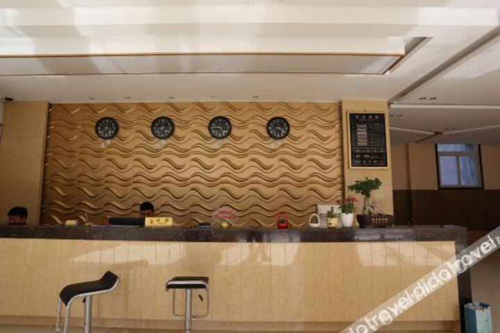 Hotel Interior 8 of 16