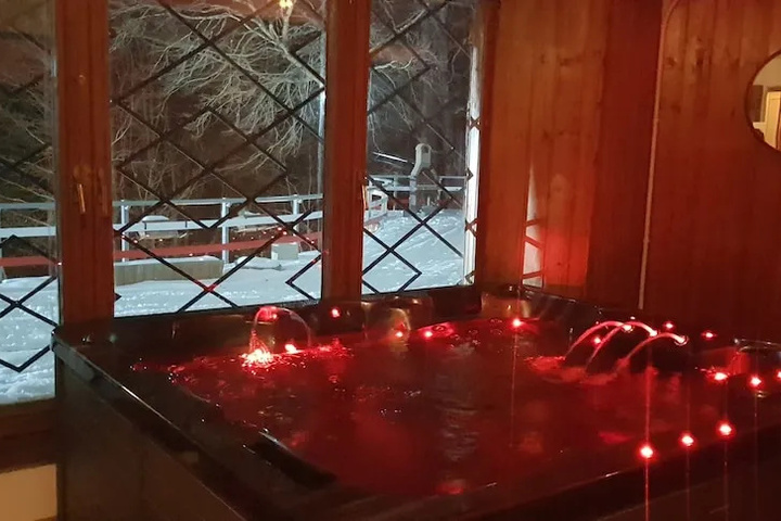 Spa 18 of 25