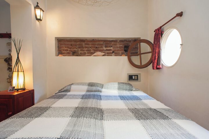 Room 64 of 278