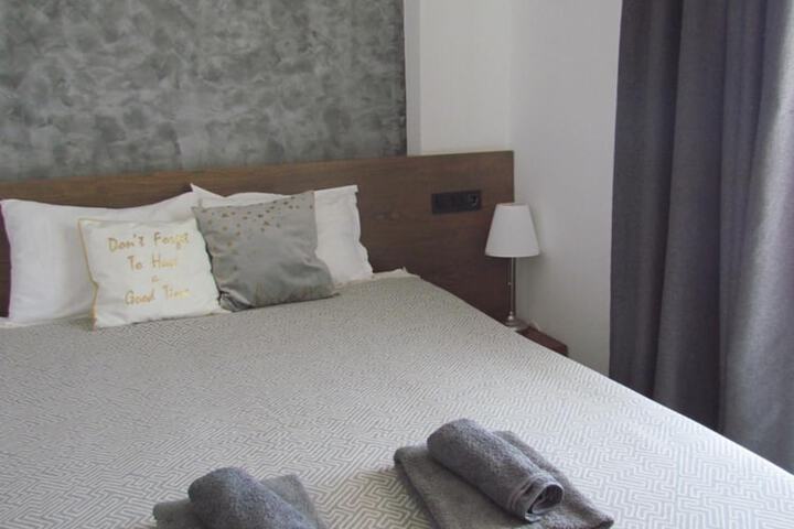 Room 15 of 45