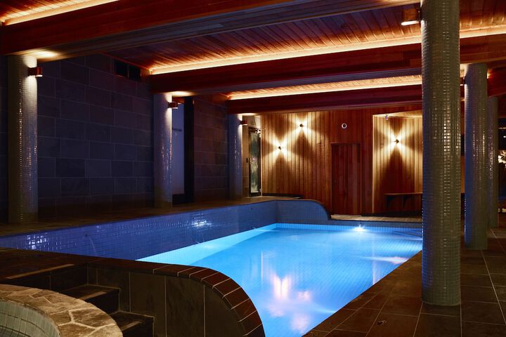 Pool 16 of 32