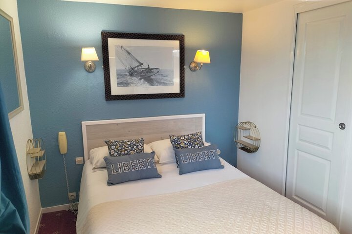Room 32 of 116