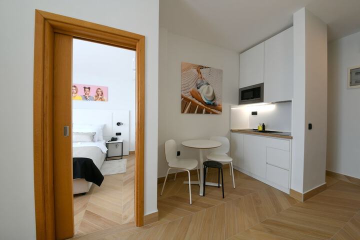 Private kitchenette