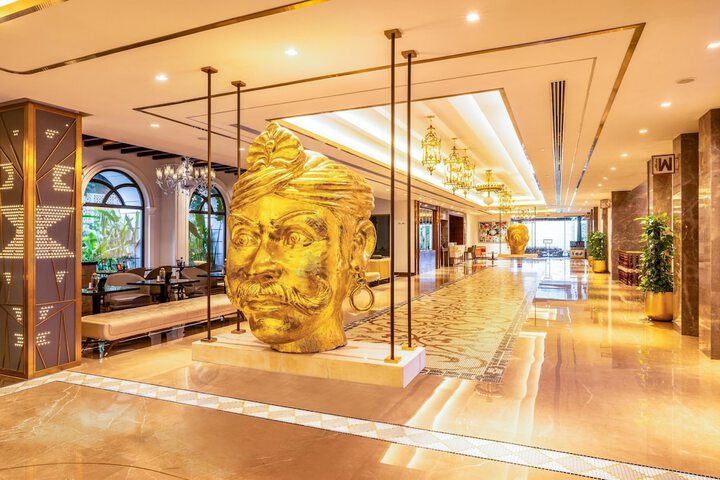Guest Lobby