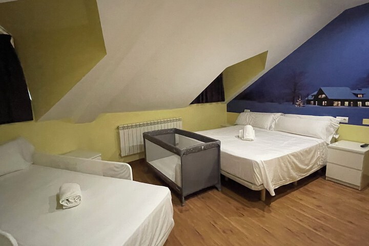 Room 40 of 108