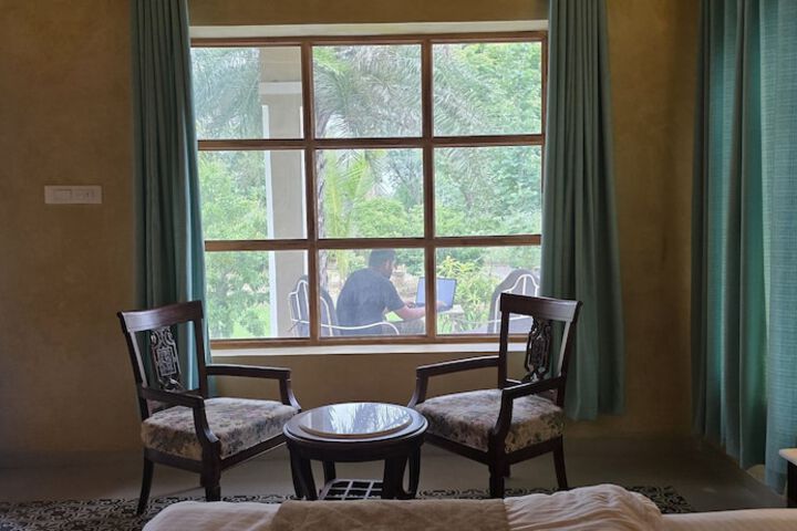 Room 9 of 70