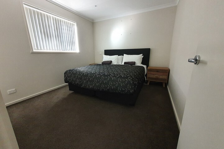 Room 28 of 90