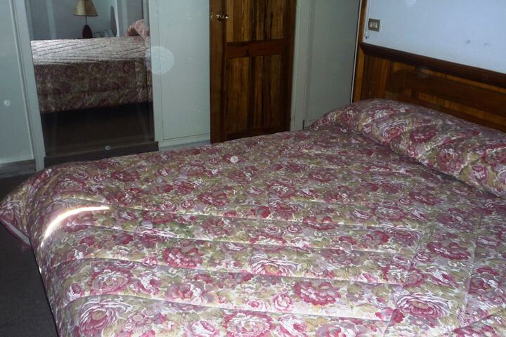Room 15 of 84