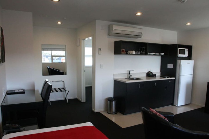 Room 8 of 34