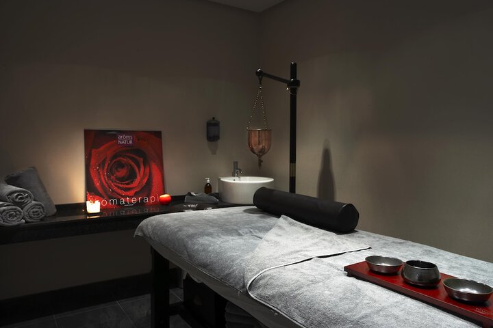 Spa 50 of 82