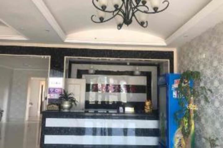 Huaxing Business Hotel