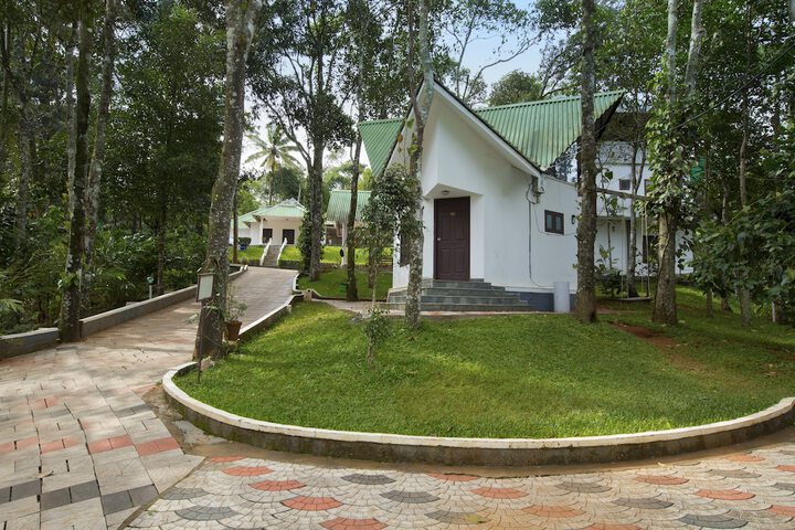 Hotel Exterior 42 of 69