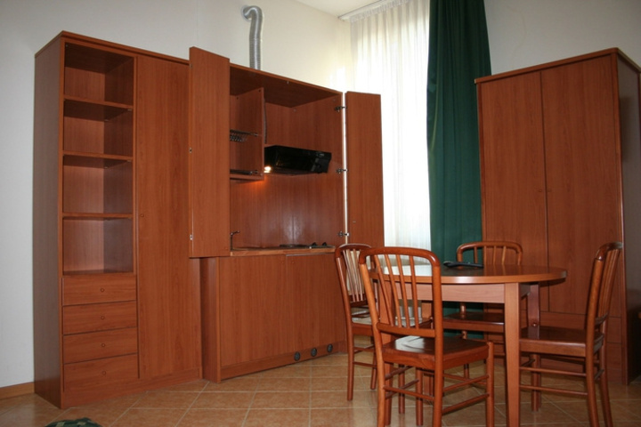 Room 3 of 17