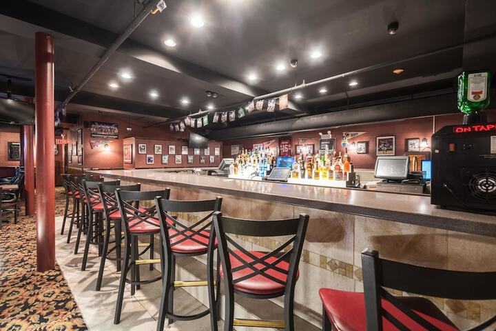 Sports bar