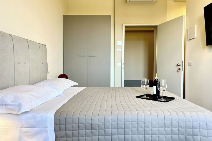 Room 40 of 139