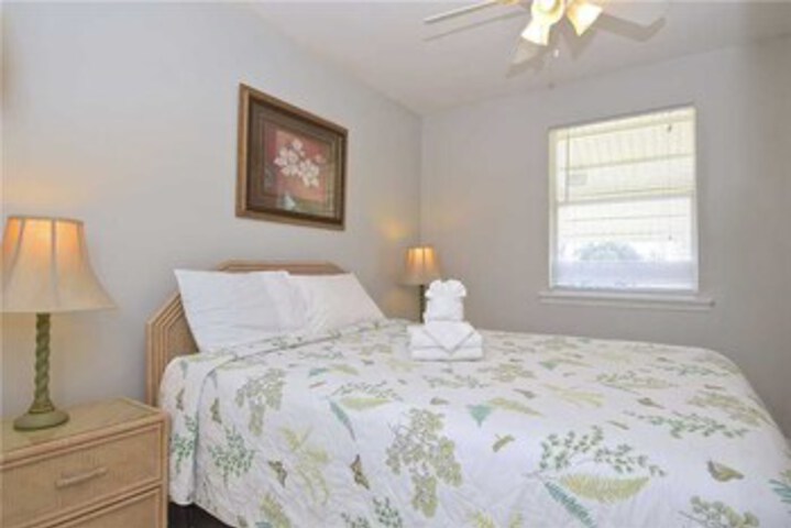 Room 15 of 18