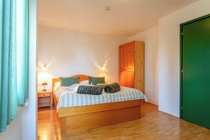 Room 13 of 54